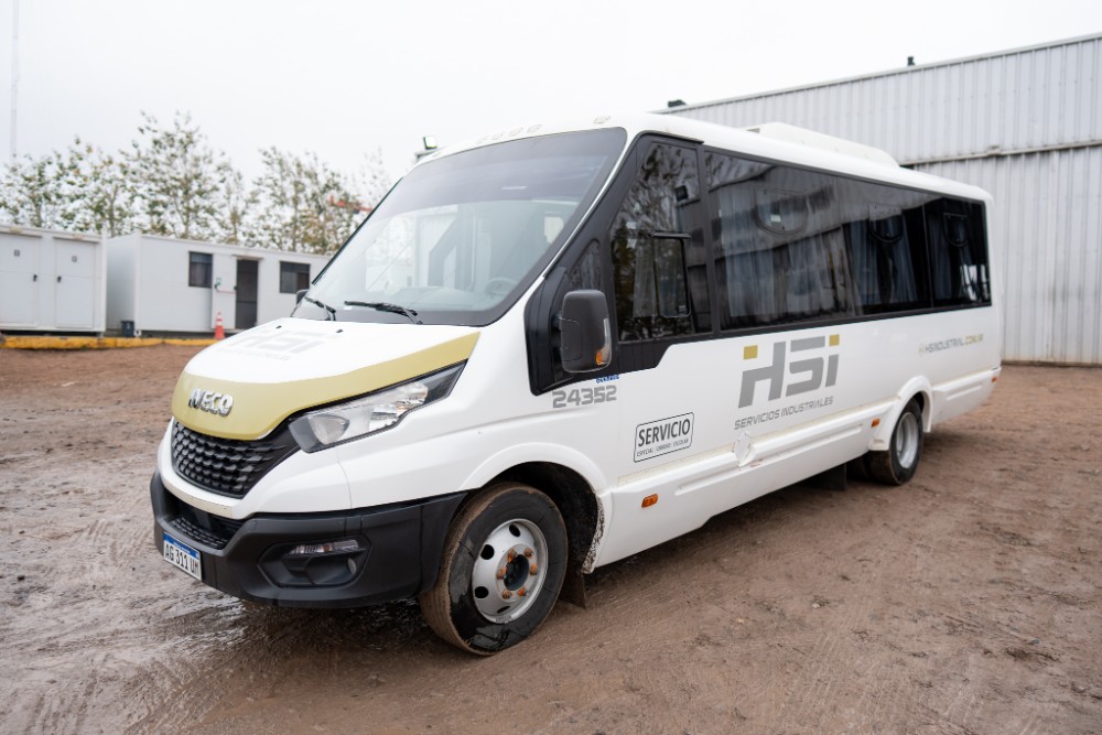 Iveco EUROBUS DAILY 70C17HD — foto 2